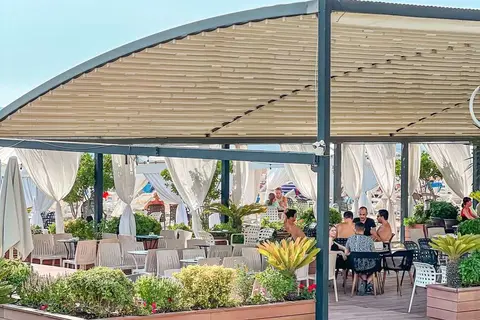 Hotel Grand Blue Fafa in Golem — foto 6