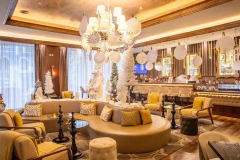 VIP Executive Picoas Hotel in Almada — foto 5