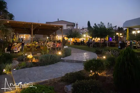 Anemos Suites by Estia in Karteros, foto 3