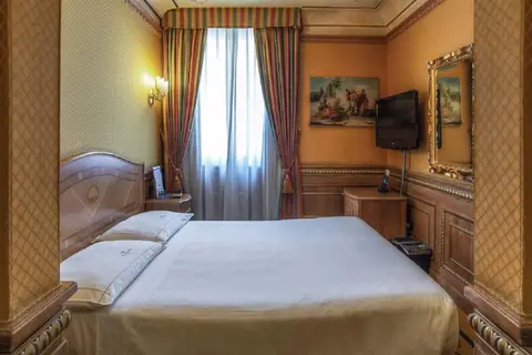 River Palace in Rome — foto 5