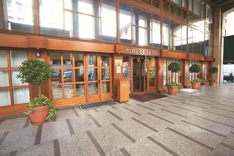 Sina de la Ville in Milaan, foto 10