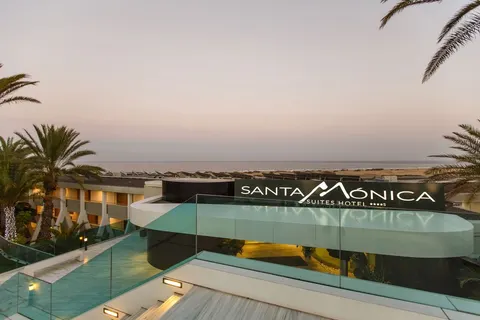 Santa Monica Suites Hotel in San Bartolomé de Tirajana — foto 28