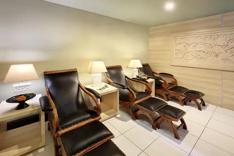 Anathera Resort Kuta in Kuta — foto 10