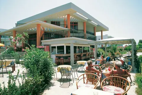 Hotel Thalasea Beach Resort in Μαρμάρι — foto 7