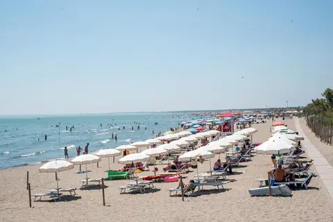 Rosapineta Camping Village in Rosolina — foto 2