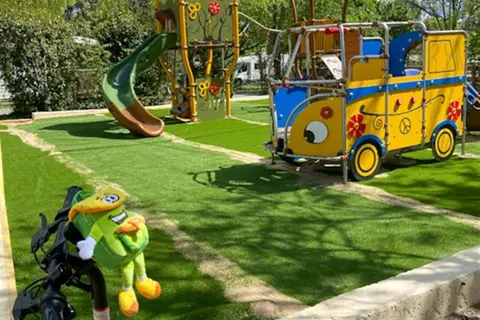 Camping Le Petit Bois in Ruoms — foto 41