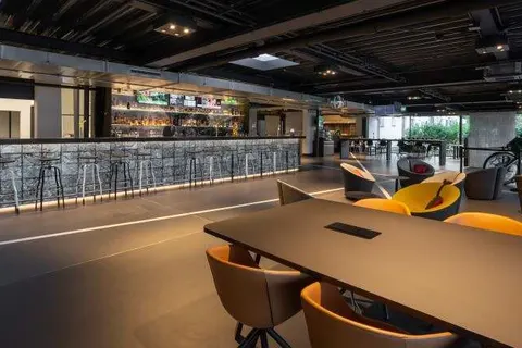 V8 Hotel Köln @Motorworld foto 5