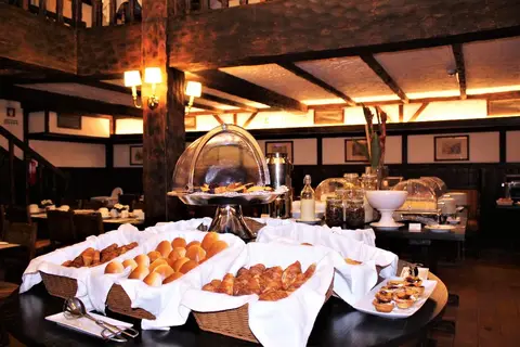 SANA Rex Hotel in Almada — foto 23