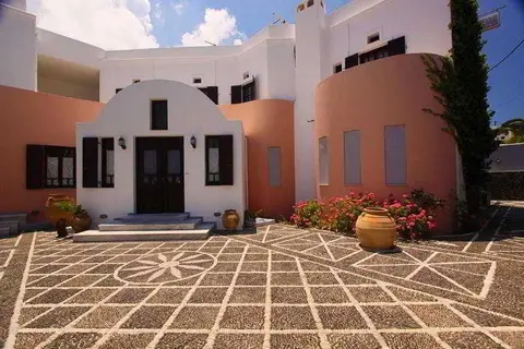 New Haroula in Φηρά Θήρας — foto 21