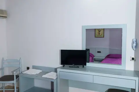 Tom & John Centre in Δημοτική Ενότητα Αρκαδίων — foto 19