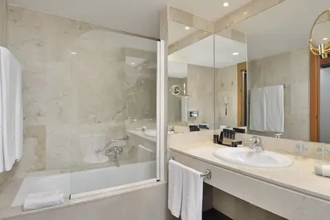 Best Western Premier CMC Girona in Girona — foto 23