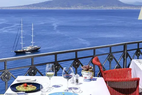 Grand Hotel Ambasciatori in Sorrento — foto 19