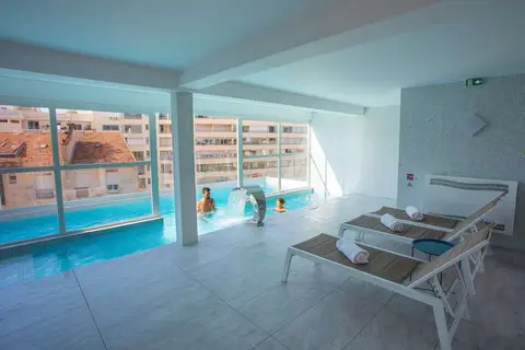 Hotel Cristal in Cannes, foto 19