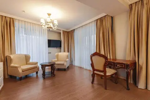 Panorama Lisi Grand Hotel in Tbilisi — foto 13