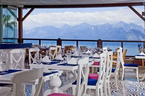 Ramada Plaza by Wyndham Antalya in Muratpaşa — foto 15
