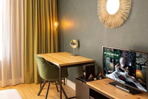 M Hotel - Different Hotels in Genk — foto 4