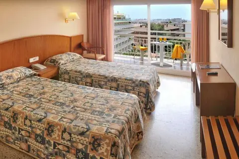 Hotel Oasis Park in Lloret de Mar — foto 11