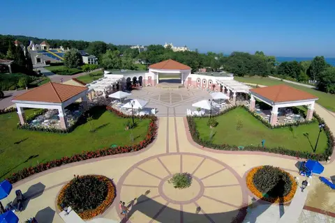 Marina Royal Palace Hotel in Флора — foto 28