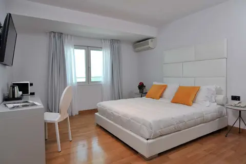 Athenaeum Grand Hotel in Καλλιθέα — foto 21
