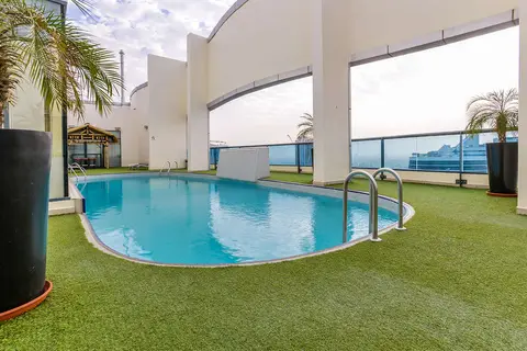 First Central Hotel Suites in Dubai — foto 21