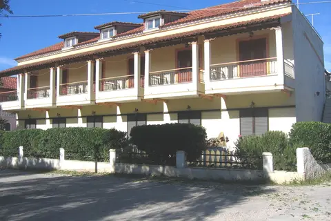Sophie Studios Roda Corfu in Ρόδα — foto 16