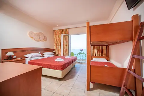 Corfu Maris Hotel in Μπενίτσες — foto 18