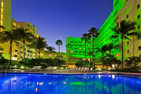 Holiday Inn Miami Beach Oceanfront in Miami Beach — foto 29