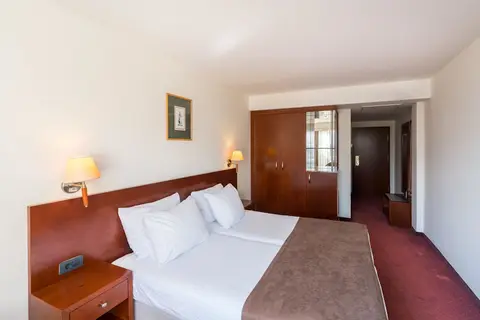 Iberostar Waves Bellevue in Becici — foto 14