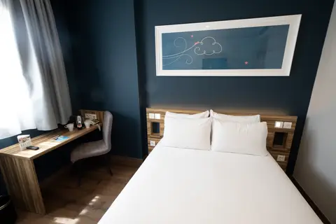 Travelodge Madrid Metropolitano in Madrid — foto 12