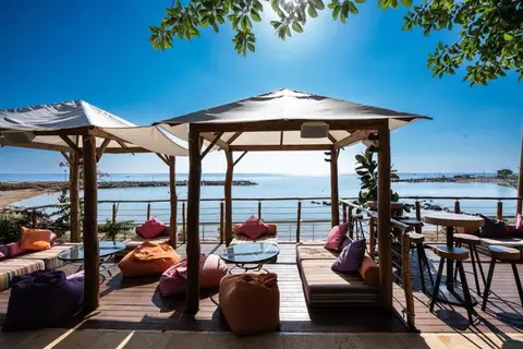 The Golden Coast Beach Hotel in Παραλίμνι — foto 22