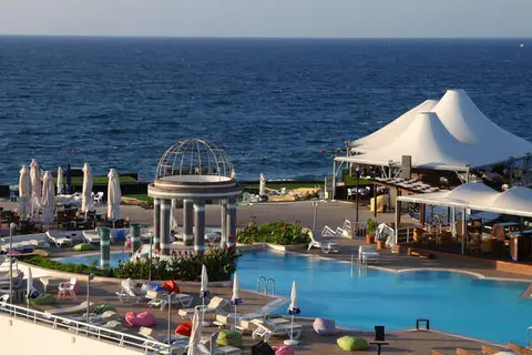 Dome Hotel in Girne — foto 2