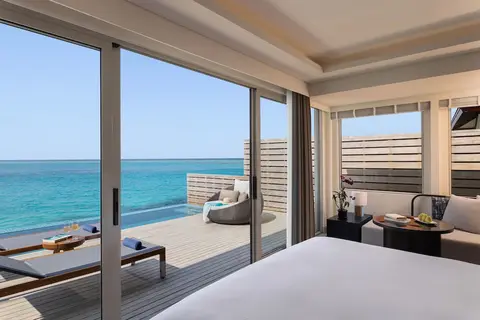 Avani+ Fares Maldives Resort in Fares Island, foto 26