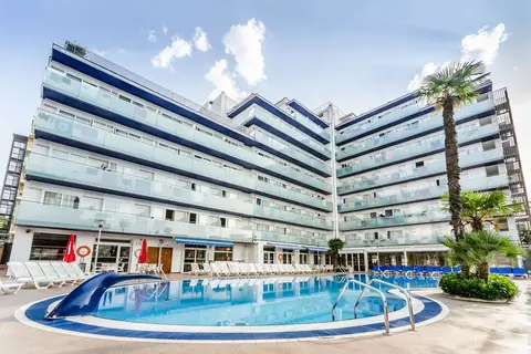 Mar Blau Hotel in Calella