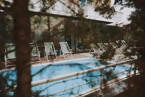 Alvin Comfort Hotel in Golem — foto 10
