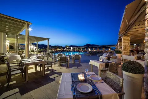 Saint Andrea Paros Seaside Resort in Νάουσα — foto 20
