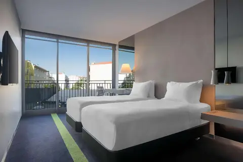 Doubletree by Hilton Lisbon - Fontana Park in Almada — foto 8