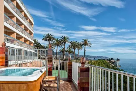 Balcon De Europa in Nerja — foto 10