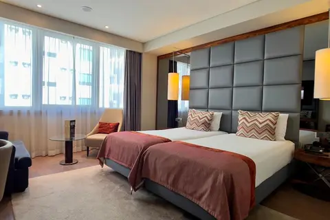Turim Marquês Hotel in Almada — foto 8
