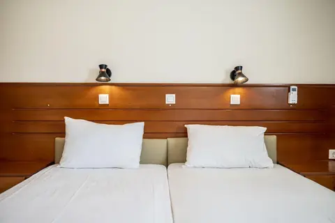 Mammis Beach Hotel in Καρδάμαινα — foto 10