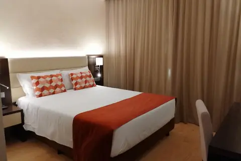 Hotel Mónaco in Mexilhoeira Grande — foto 4