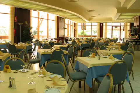 Hotel Intelier Orange in Benicàssim / Benicasim — foto 18