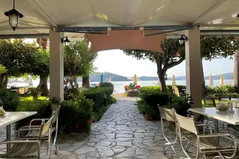 Palm Trees Hotel in Δημοτική Ενότητα Ελλομένου — foto 4