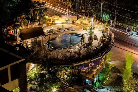 IndoChine Resort & Villas in กมลา — foto 10