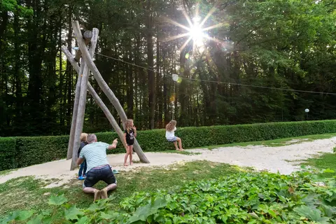 Camping hu Birkelt Village in Larochette — foto 22