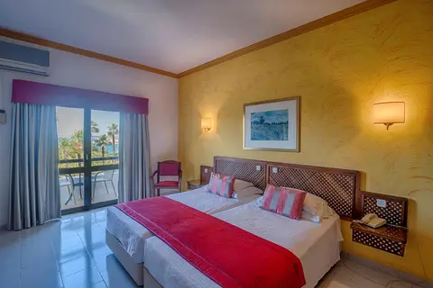 Casabela Hotel in Ferragudo — foto 2
