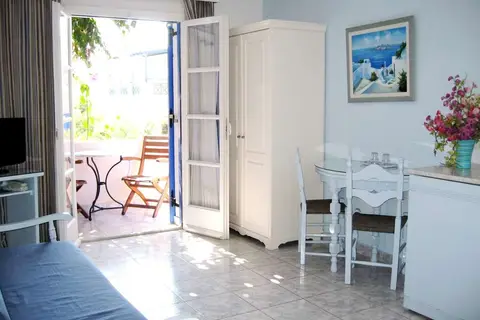 Paradise Resort in Thira Municipal Unit, foto 8