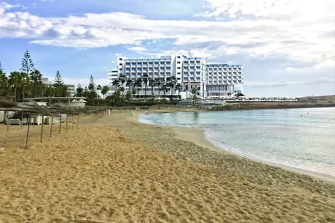 NissiBlu Beach Resort in Ayia Napa — foto 29