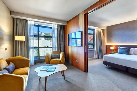 The Artist Grand Hotel of Art in Bilbao — foto 21