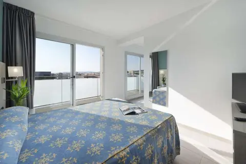 4R Hotel Miramar Calafell in Calafell — foto 24