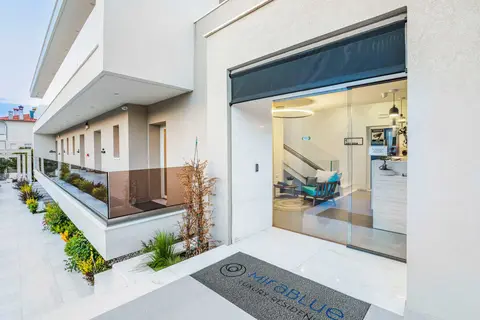 Mirablue Luxury Residences in Πευκοχώρι — foto 11